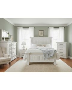 COLISEO GROUP WITH GOLD HARDWARE